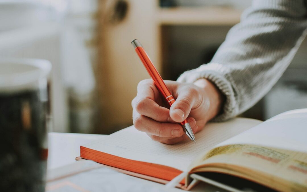 How to Choose the Right Partner for Writing & Designing Your Annual Report