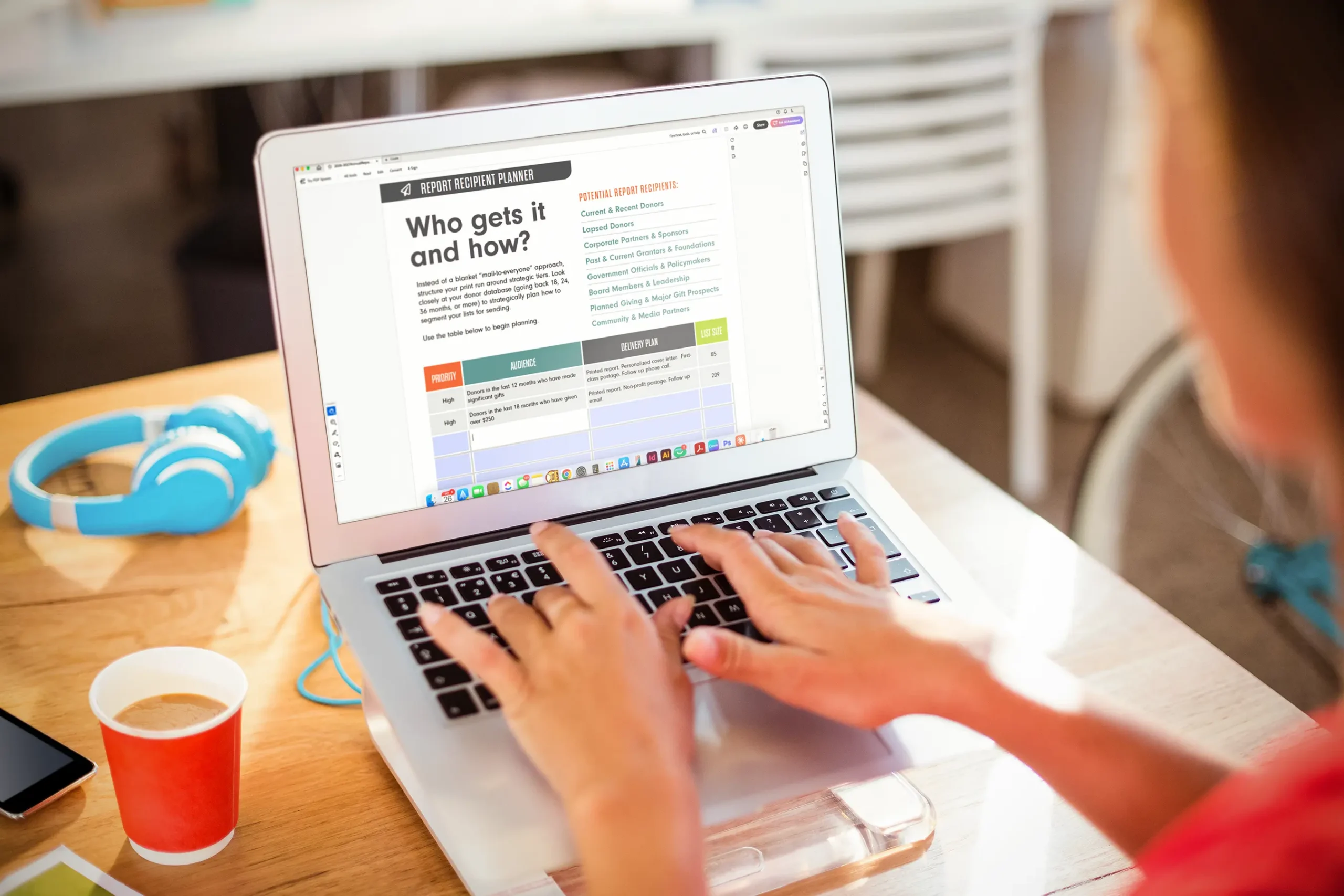 Interactive annual report planner template
